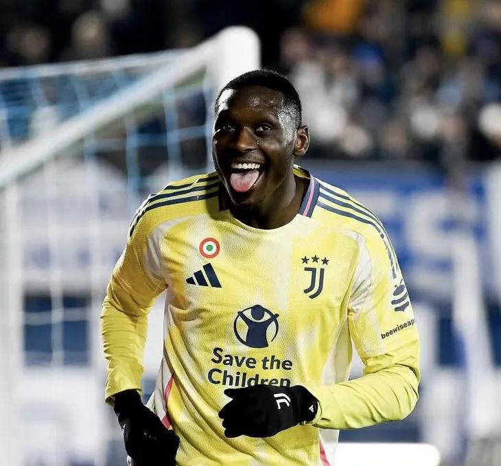 尤文图斯锁定价值9500万中锋，租借协议已达成，大巴黎欣然接受